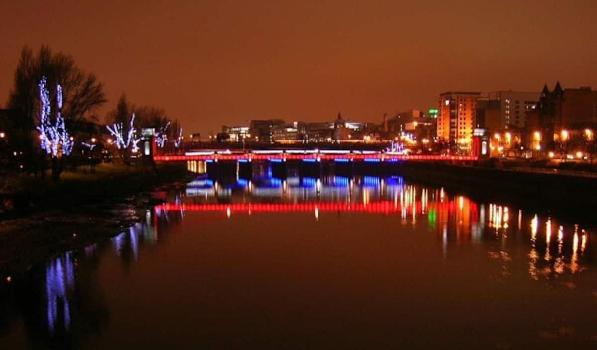 Glasgow City Centre G1 Penthouse With Riverviews - Duplex Ngoại thất bức ảnh